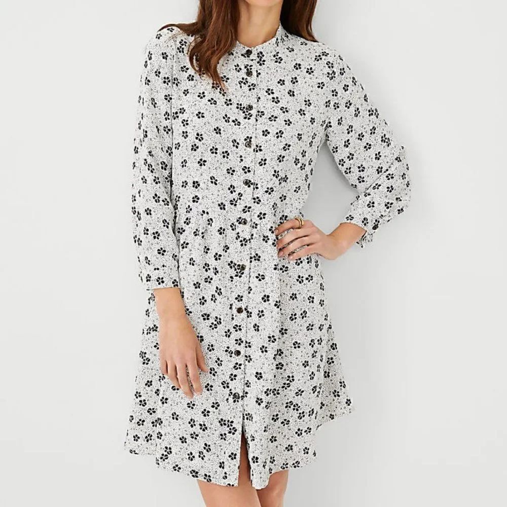 Ann Taylor Shirtdress Size S Shamrock Print White Black Relaxed Fit Long Sleeve